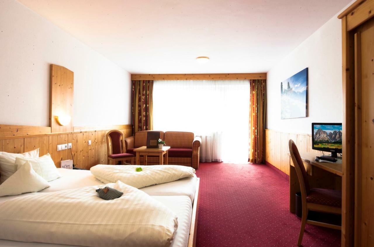 Familienhotel Alpina All Inklusive Wenns Eksteriør billede
